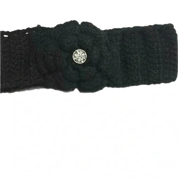 KNITTED HEAD BAND & NECK WARMER
-HAND MADE 
ADJUSTABLE SIZE - Picture 1 of 3